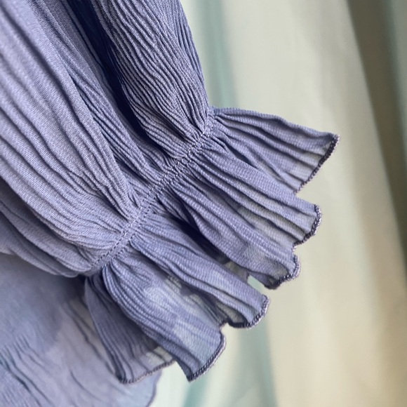 Size M Blue Ruffle Blouse Denim Blue Shade top by Mine - Picture 5 of 9